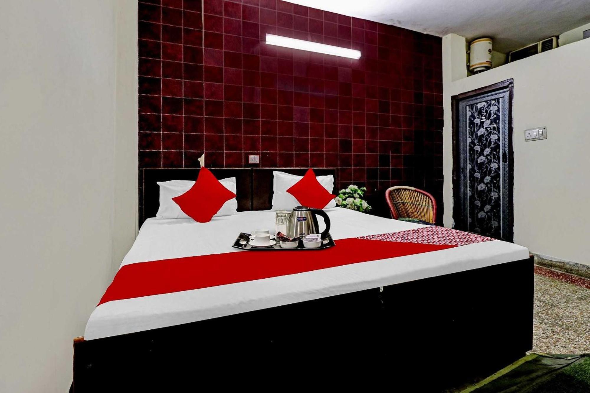 Lion Home Stay Nuova Delhi Esterno foto